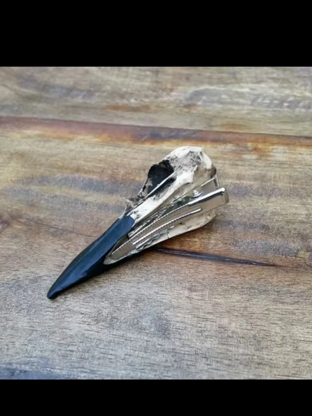 1 Plague Dr mask Hairclip